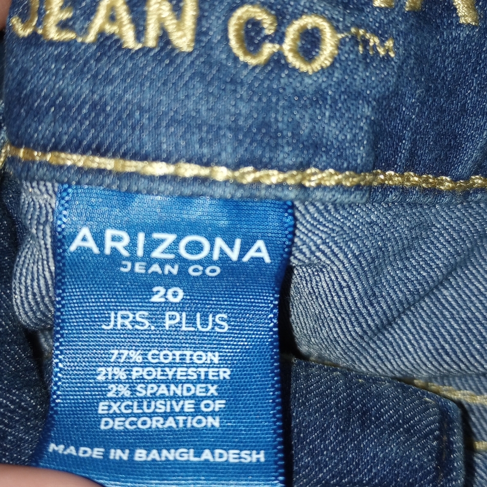 NWT ARIZONA JEAN CO - Plus 20 JUNIORS Medium Wash Denim Jeans  77% Cotton - Picture 10 of 13